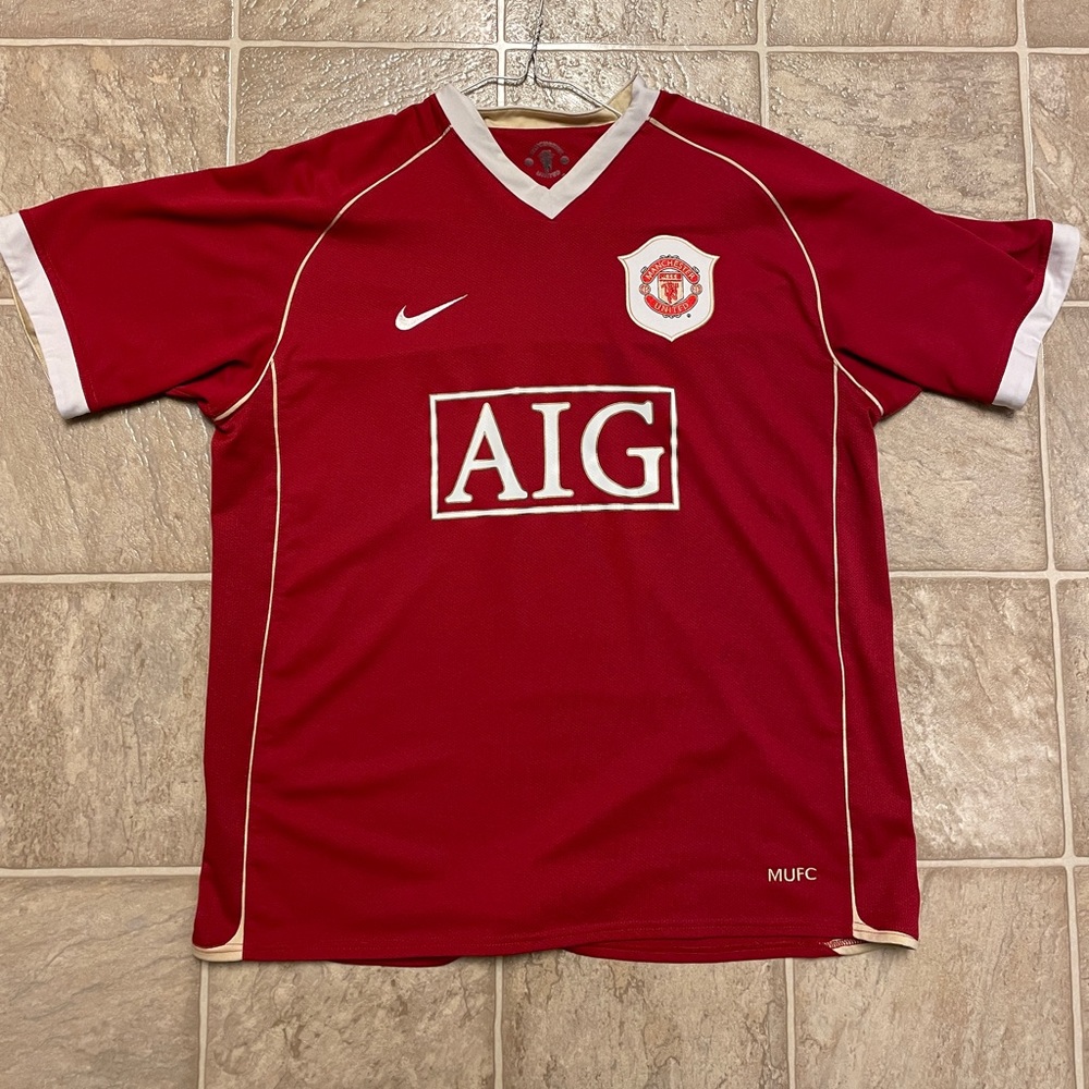 Manchester United 2006 Home Jersey